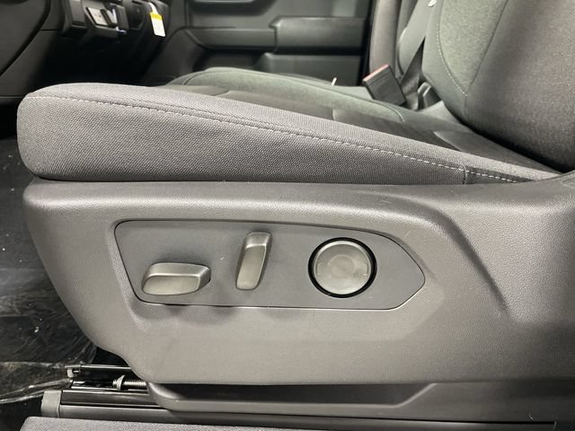 New 2026 Chevrolet Silverado 1500 Custom AWD/4WD image 12