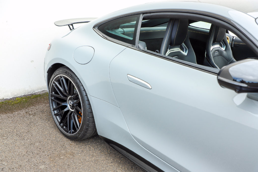 Used 2025 Mercedes-Benz AMG GT 63 S image 30