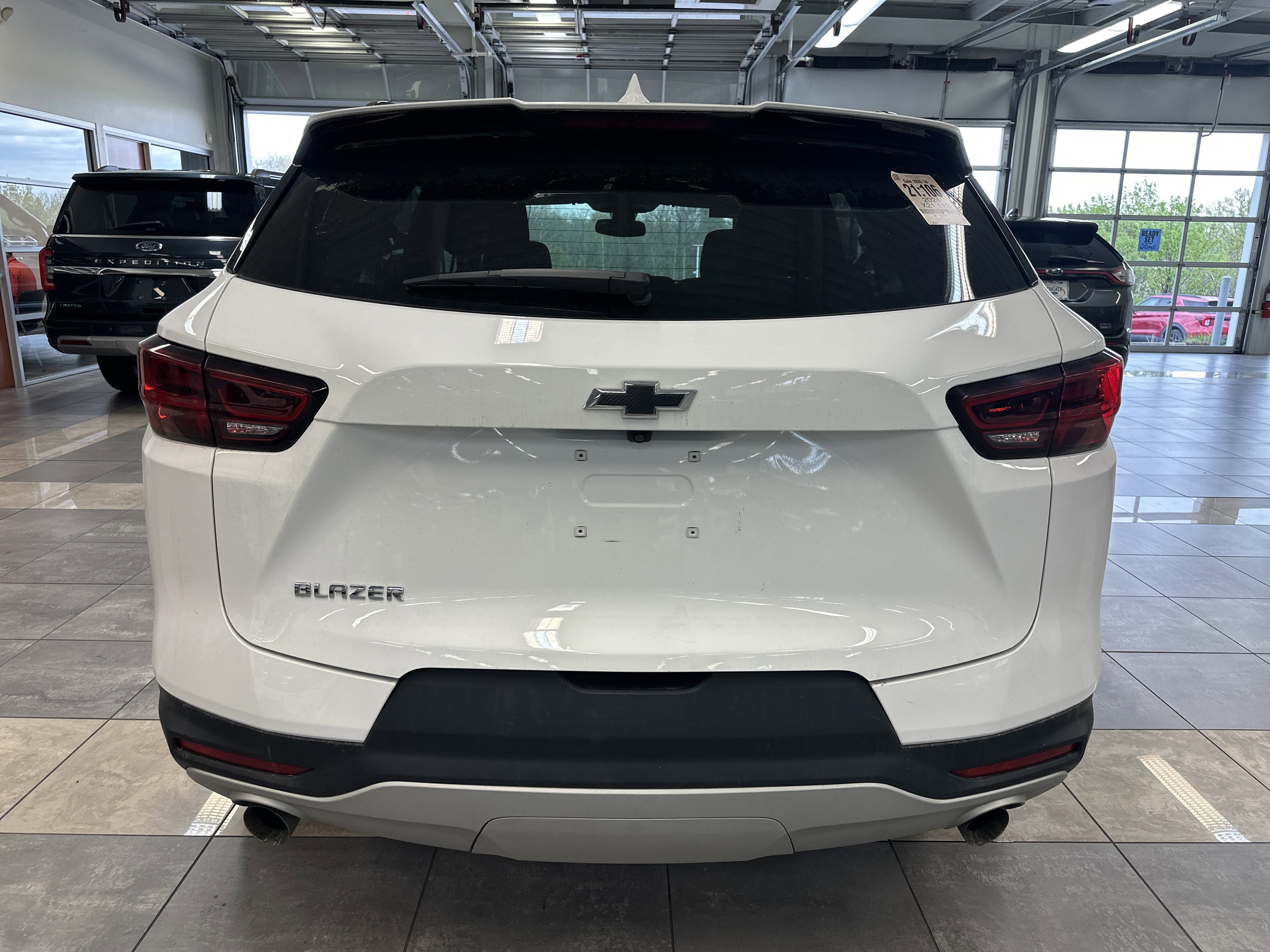 Used 2024 Chevrolet Blazer LT w/ Convenience Package image 10