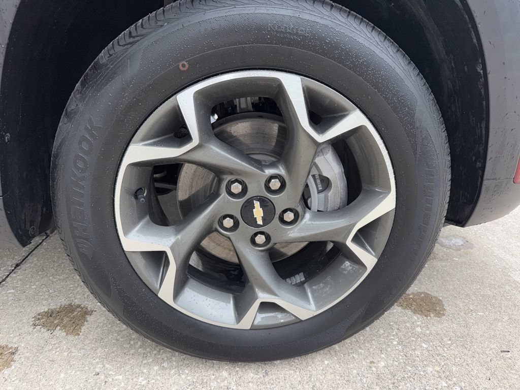 Used 2024 Chevrolet Trax LT w/ LT Convenience Package FWD image 41