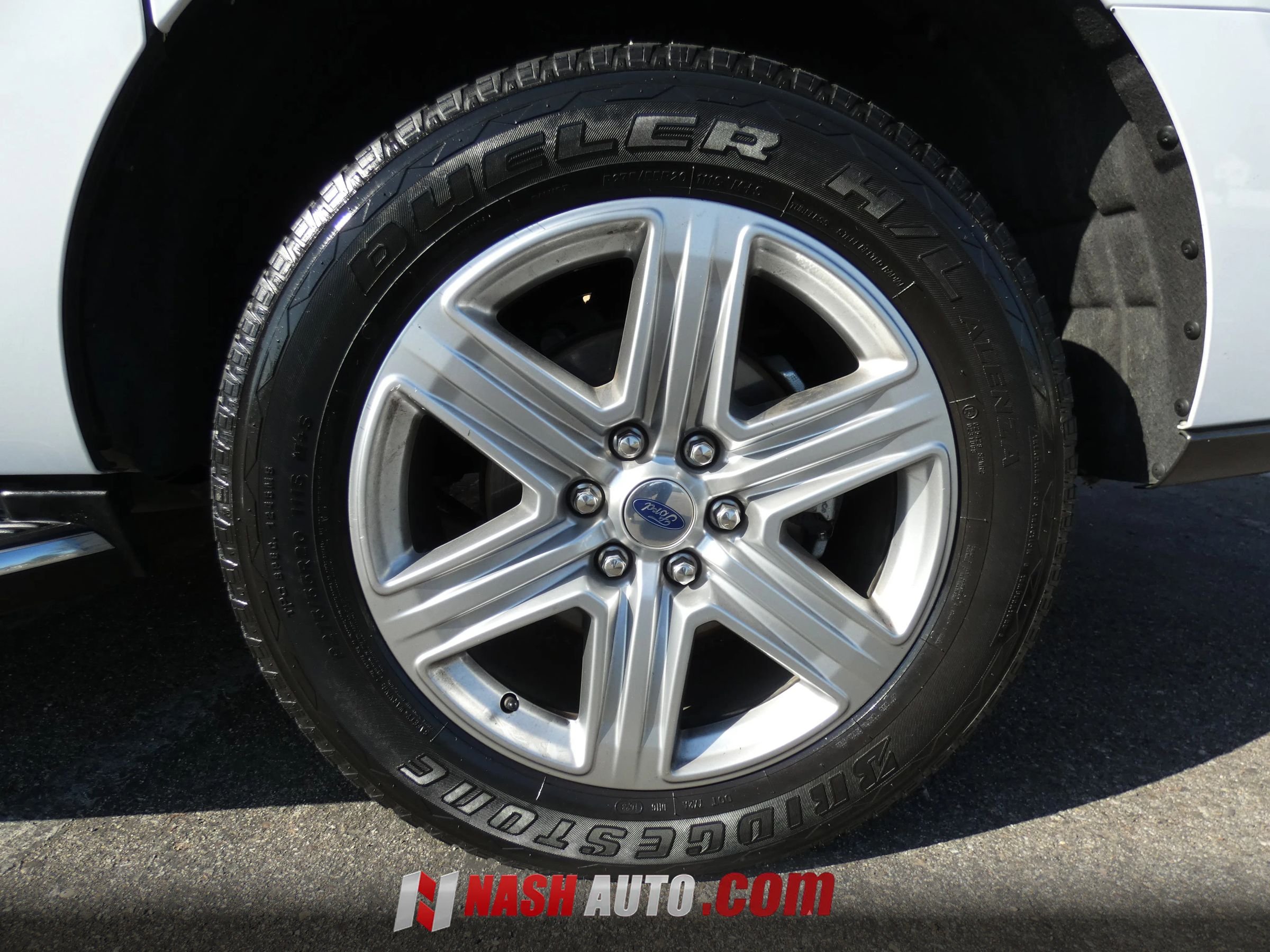 Used 2020 Ford Expedition Max XLT w/ Equipment Group 202A RWD image 22