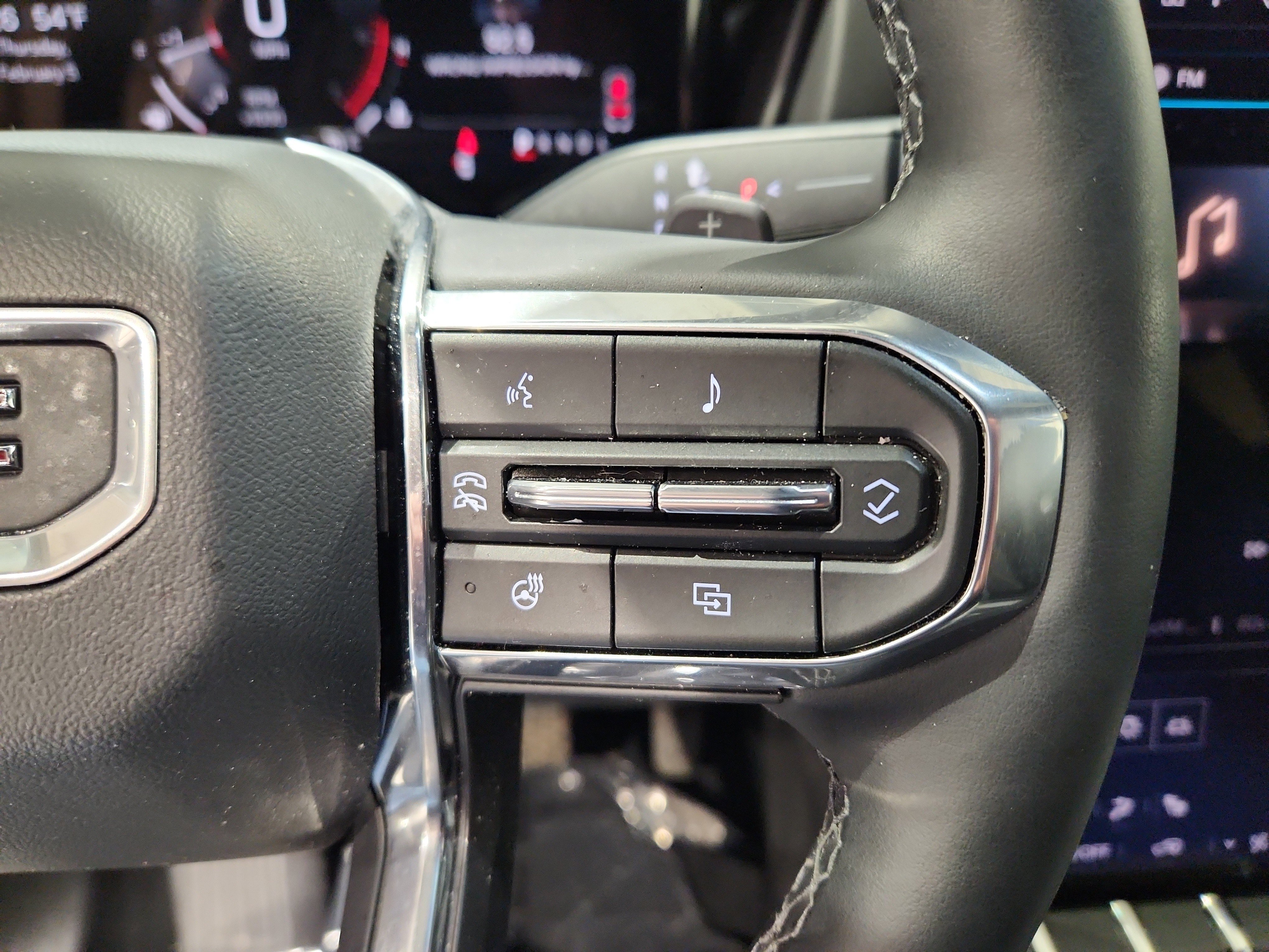 Used 2026 GMC Terrain Elevation w/ Technology Package II image 12