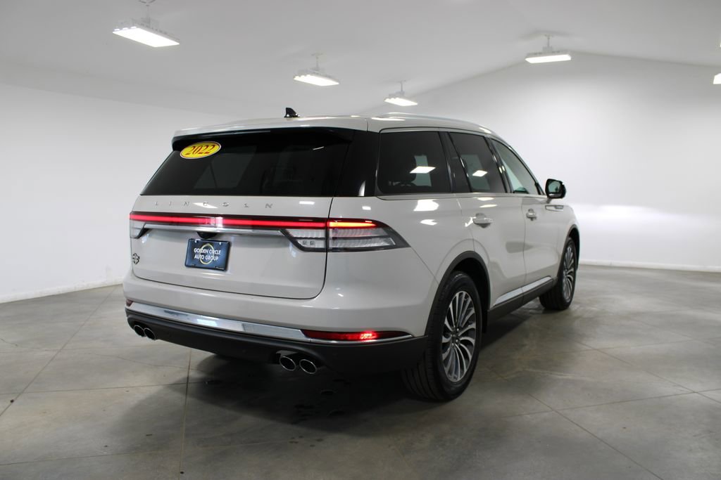 Used 2022 Lincoln Aviator Reserve w/ Elements Package Plus image 9
