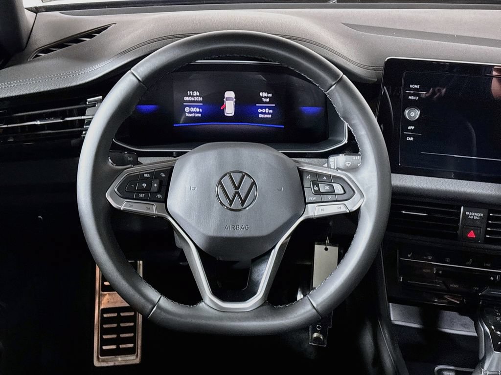 Used 2025 Volkswagen Jetta Sport FWD image 15