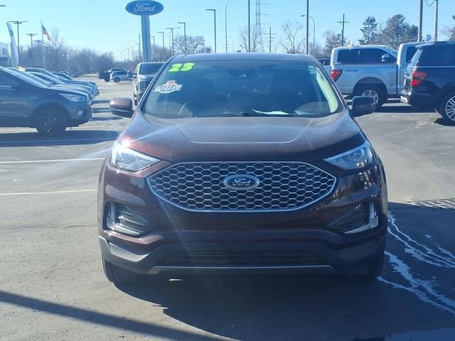 Certified 2023 Ford Edge SEL w/ Convenience Package image 2