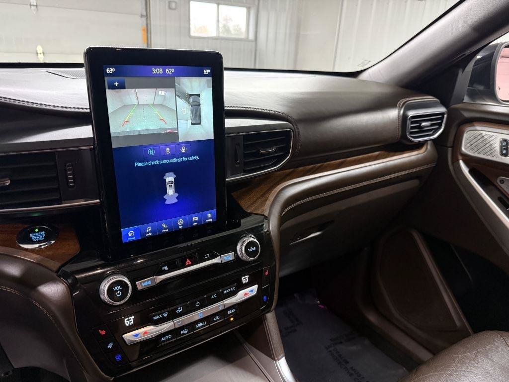 Used 2021 Ford Explorer King Ranch w/ Premium Technology Package AWD/4WD image 23
