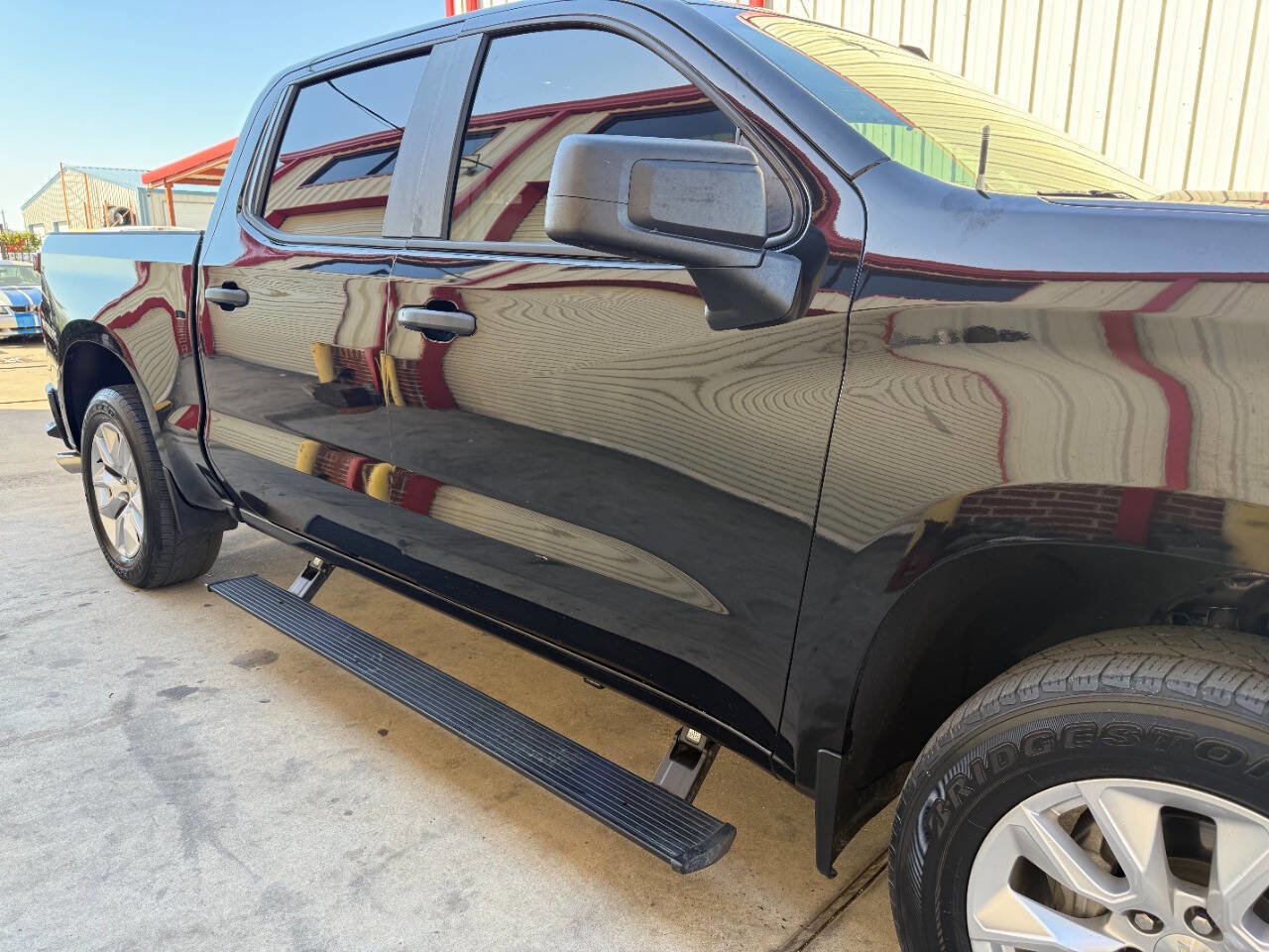 Used 2020 Chevrolet Silverado 1500 Custom w/ Custom Value Package image 18
