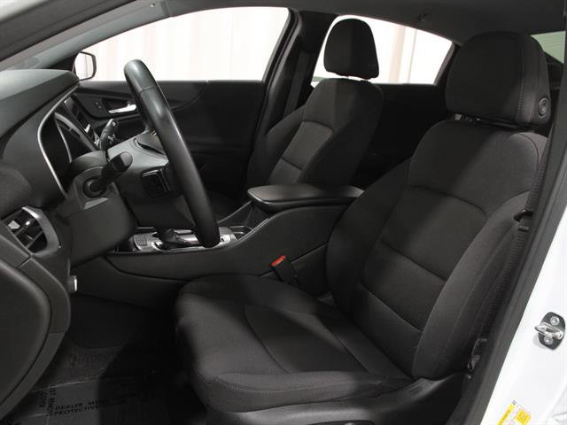 Used 2024 Chevrolet Malibu RS w/ LPO, Floor Liner Package image 5