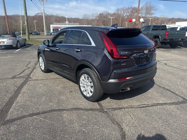 Used 2022 Cadillac XT4 Luxury AWD/4WD image 5