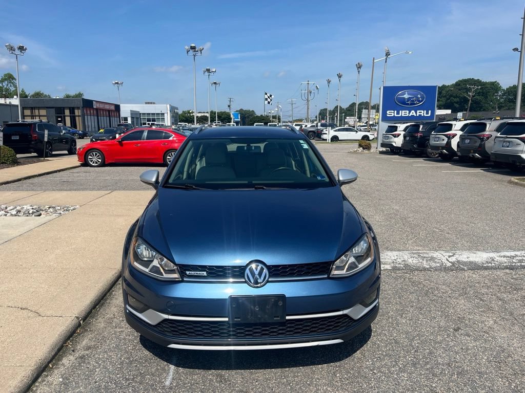 Used 2017 Volkswagen Golf Alltrack AWD/4WD image 8