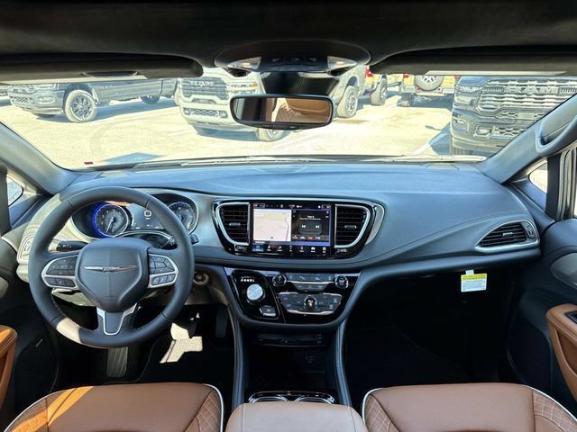 New 2026 Chrysler Pacifica Pinnacle FWD image 26