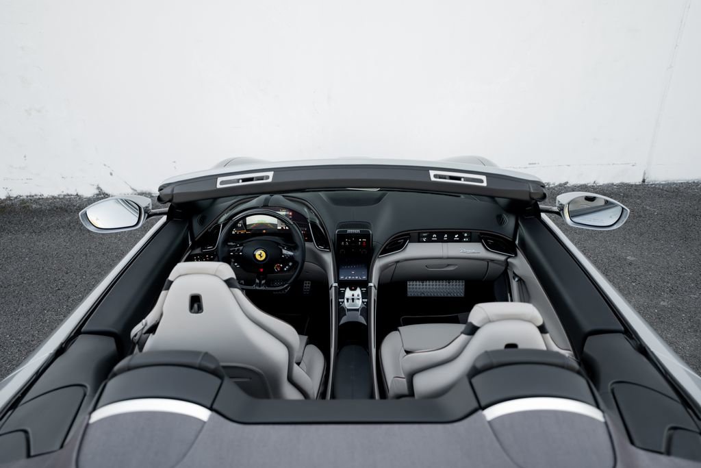 Certified 2024 Ferrari Roma Spider image 17