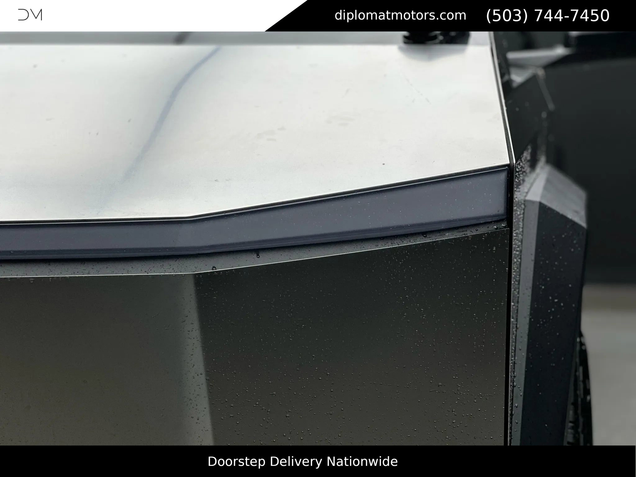 Used 2025 Tesla Cybertruck AWD Crew Cab image 12