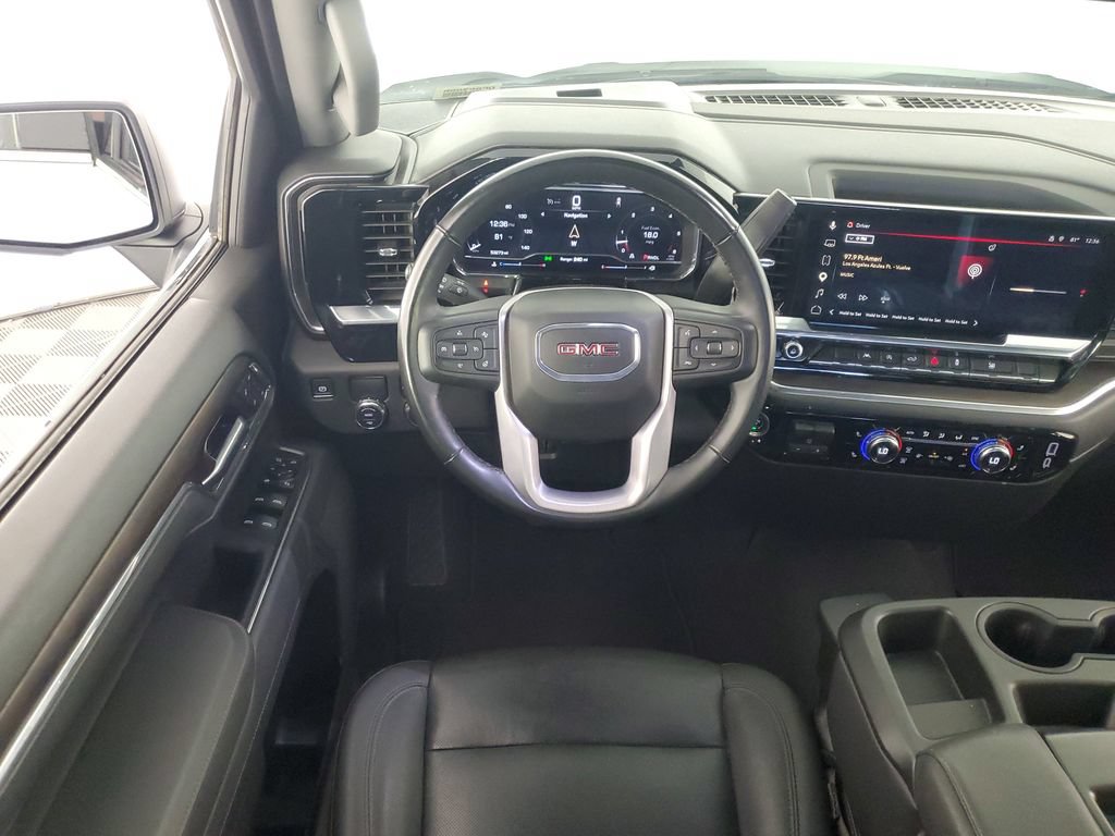 Used 2025 GMC Sierra 1500 SLT RWD image 15