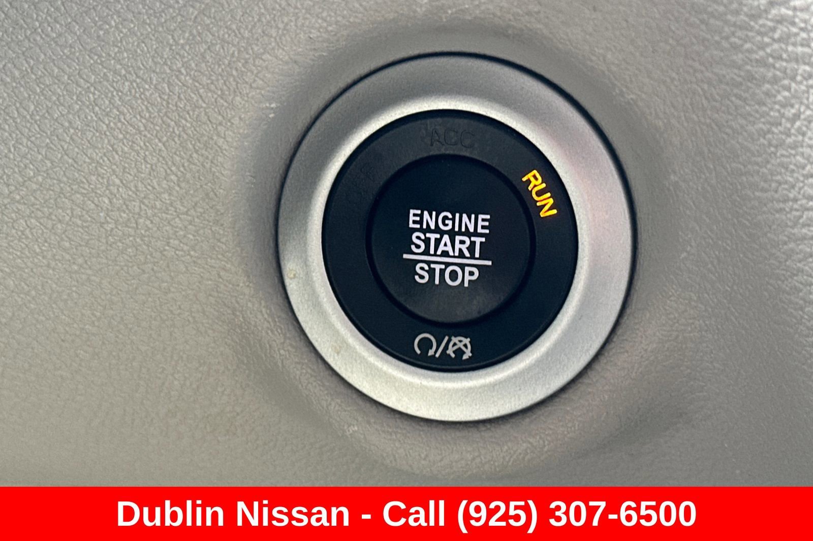 Used 2022 Chrysler Pacifica Touring-L FWD image 36