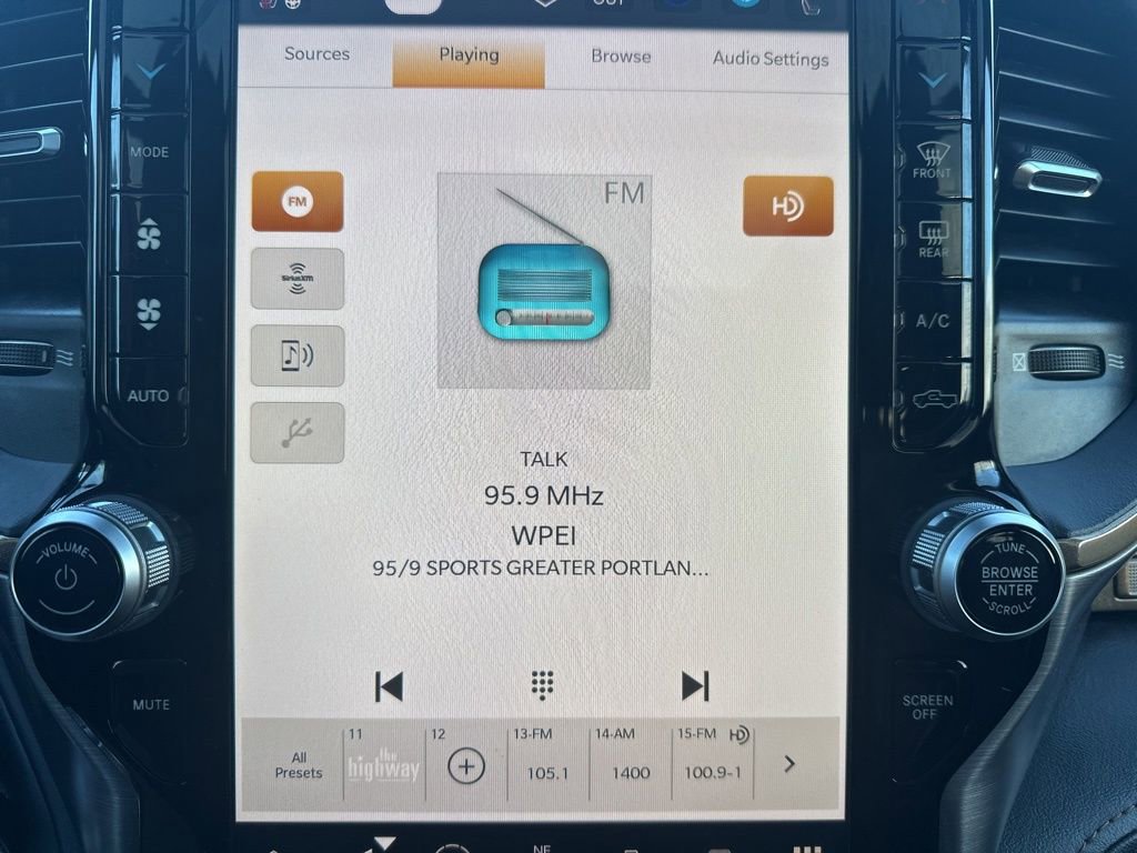 Used 2023 RAM 1500 Limited w/ Body Color Bumper Group image 25