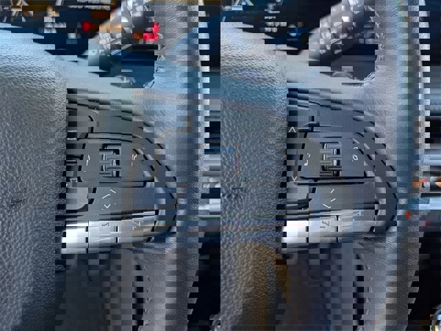 Used 2024 Cadillac XT4 Premium Luxury image 29