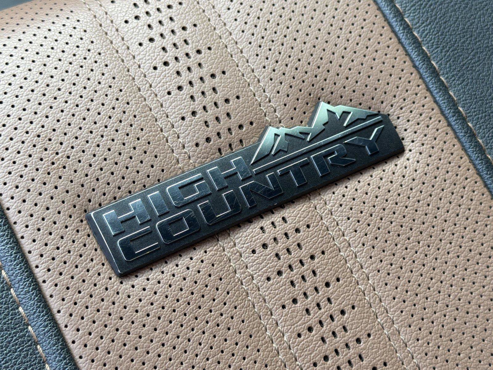Certified 2024 Chevrolet Silverado 2500 High Country w/ LPO, Dark Essentials Package AWD/4WD image 30