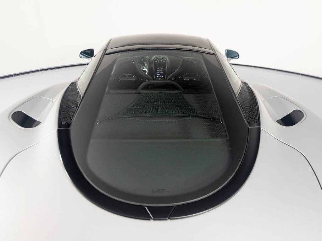 Used 2022 McLaren GT RWD image 42