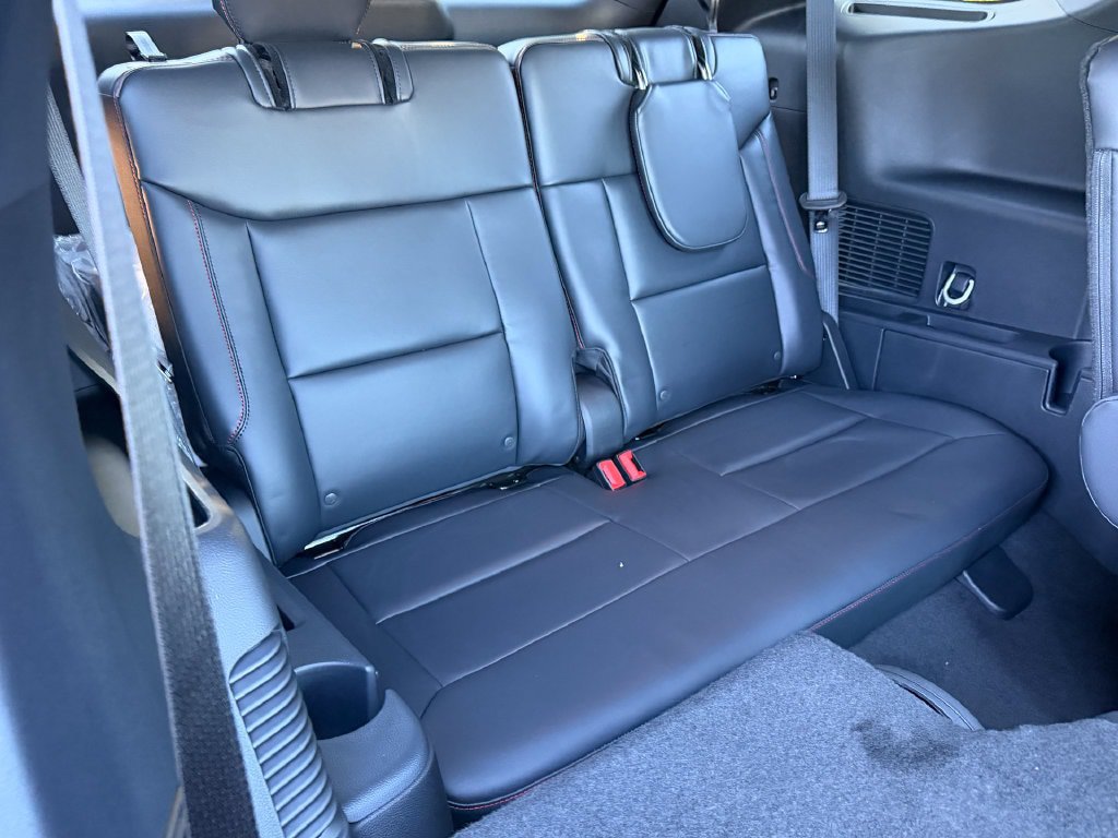 New 2027 Ford Explorer ST-Line w/ Premium Package AWD/4WD image 18