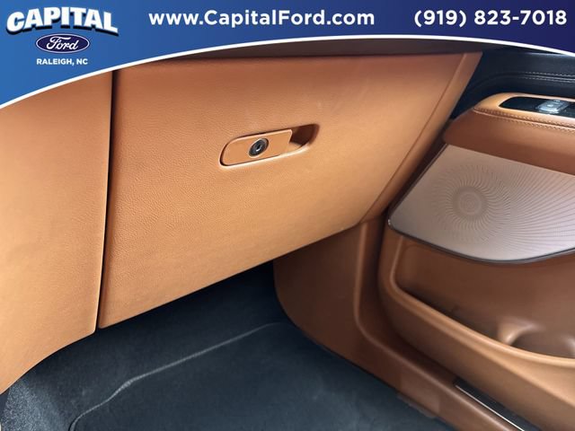 Used 2020 Lincoln Aviator Black Label w/ Dynamic Handling Package AWD/4WD image 28