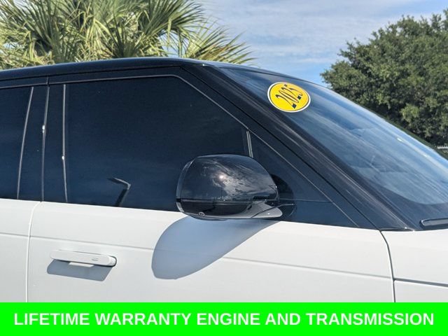 Used 2025 Land Rover Range Rover Sport SE AWD/4WD image 11
