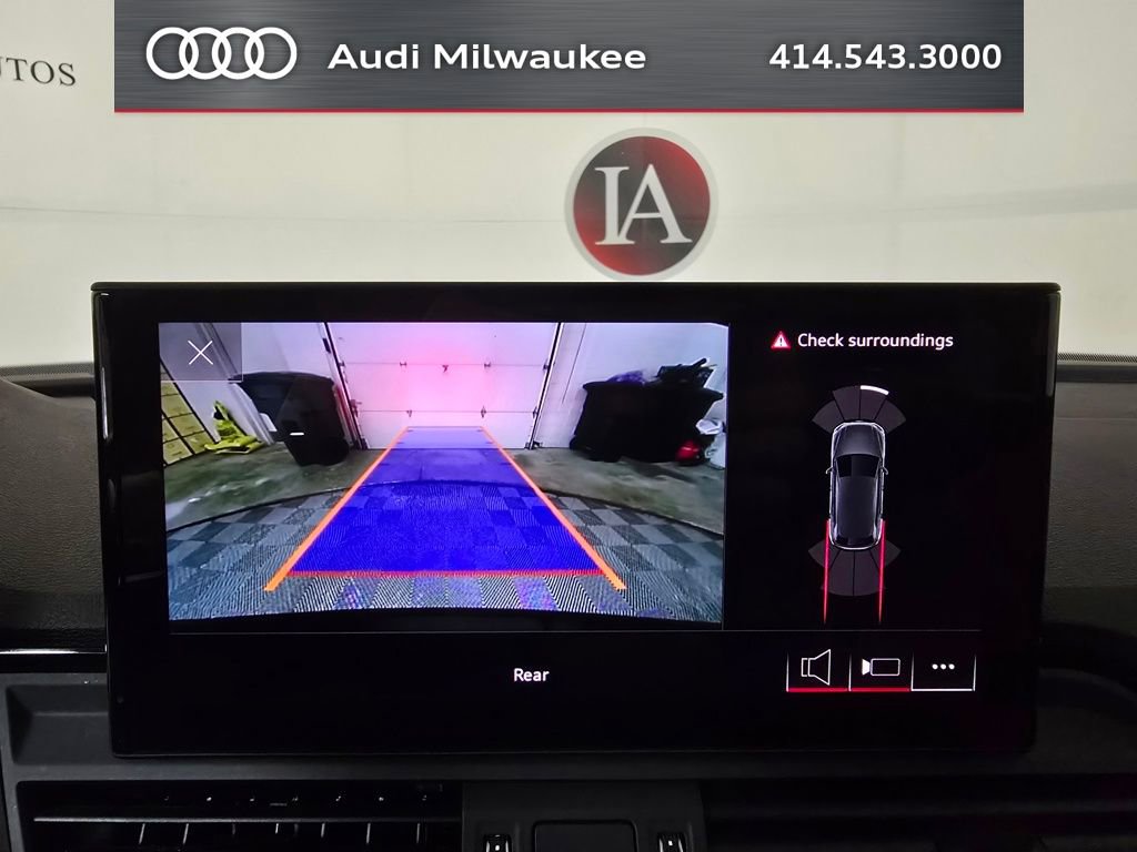 Used 2023 Audi Q5 2.0T Premium w/ Convenience Package AWD/4WD image 24