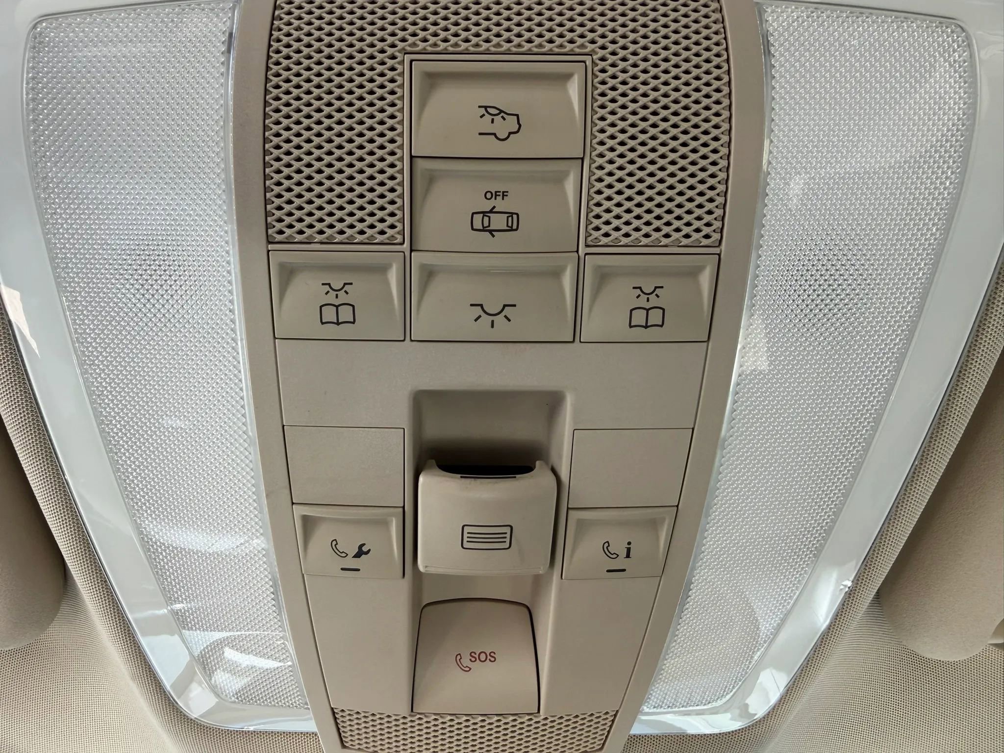 Used 2010 Mercedes-Benz E 350 Coupe image 21