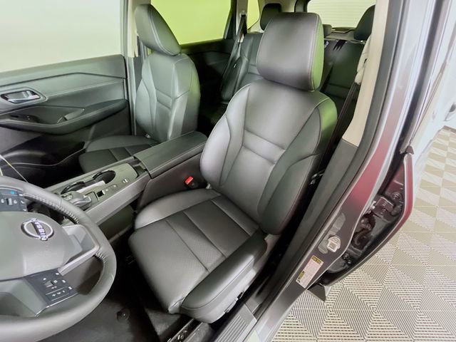 New 2026 Nissan Rogue SV FWD image 13