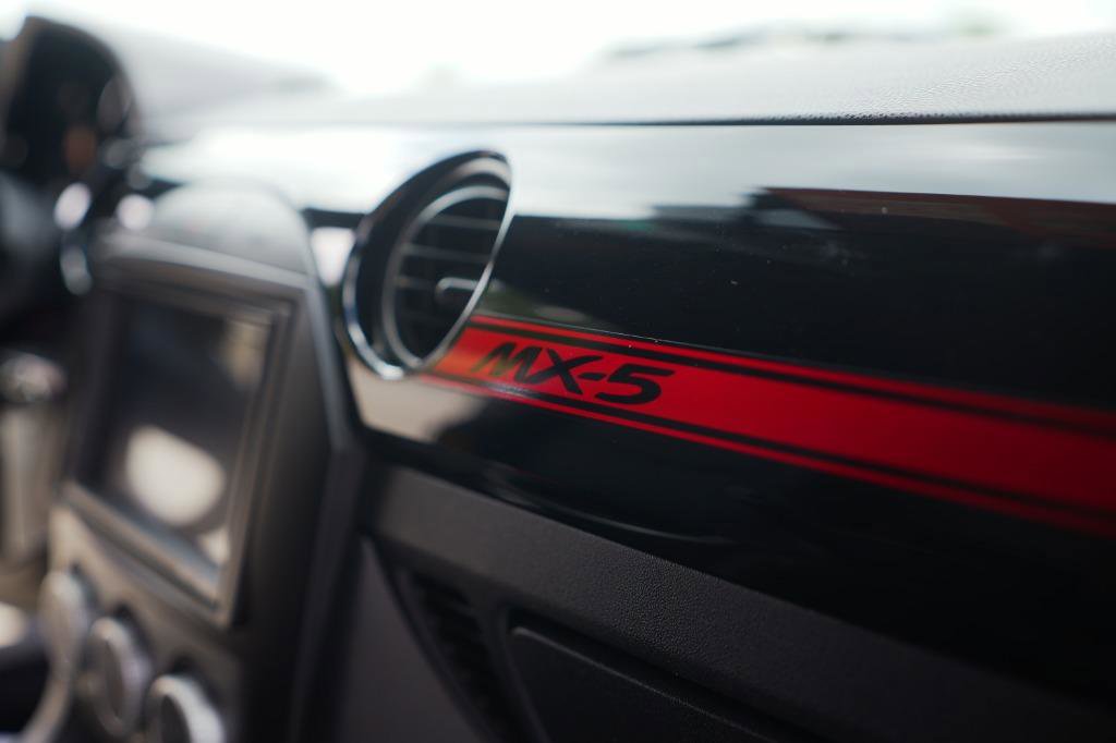 Used 2014 MAZDA MX-5 Miata Club image 26