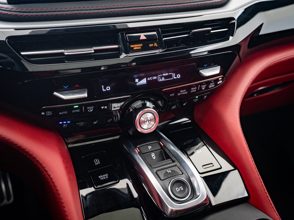 Used 2025 Acura MDX A-Spec image 33