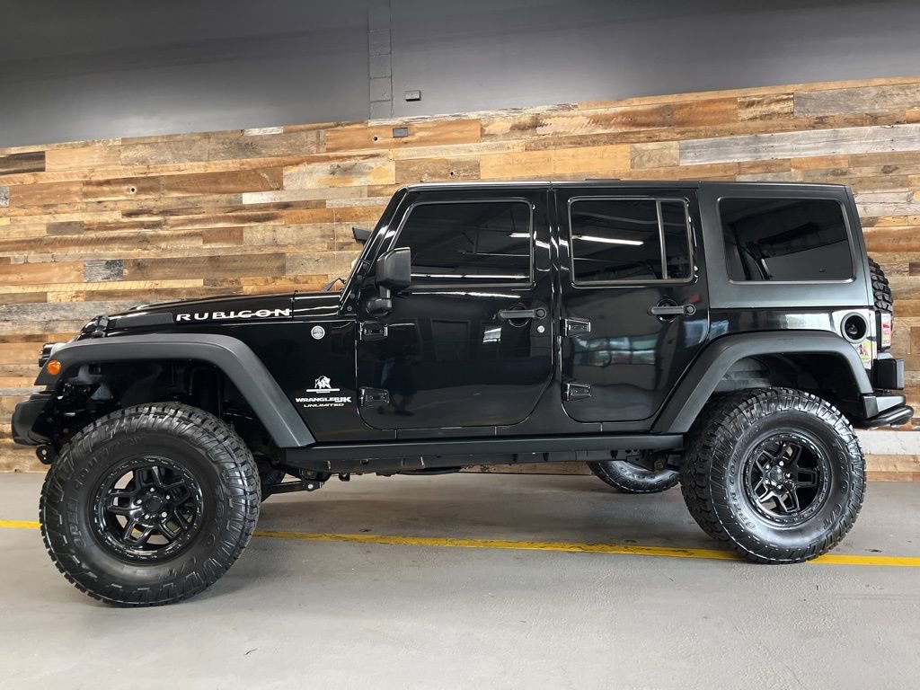 Used 2018 Jeep Wrangler Unlimited Rubicon w/ Cold Weather Group AWD/4WD image 22