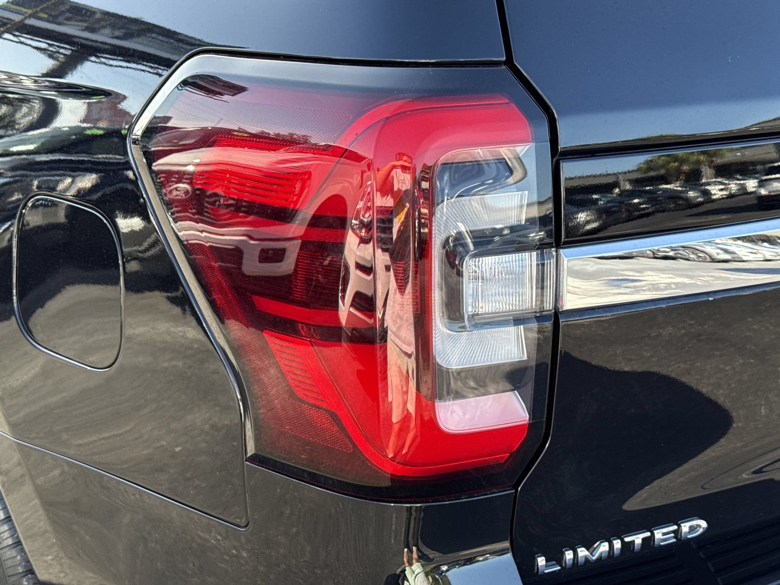 Certified 2024 Ford Expedition Limited RWD image 10