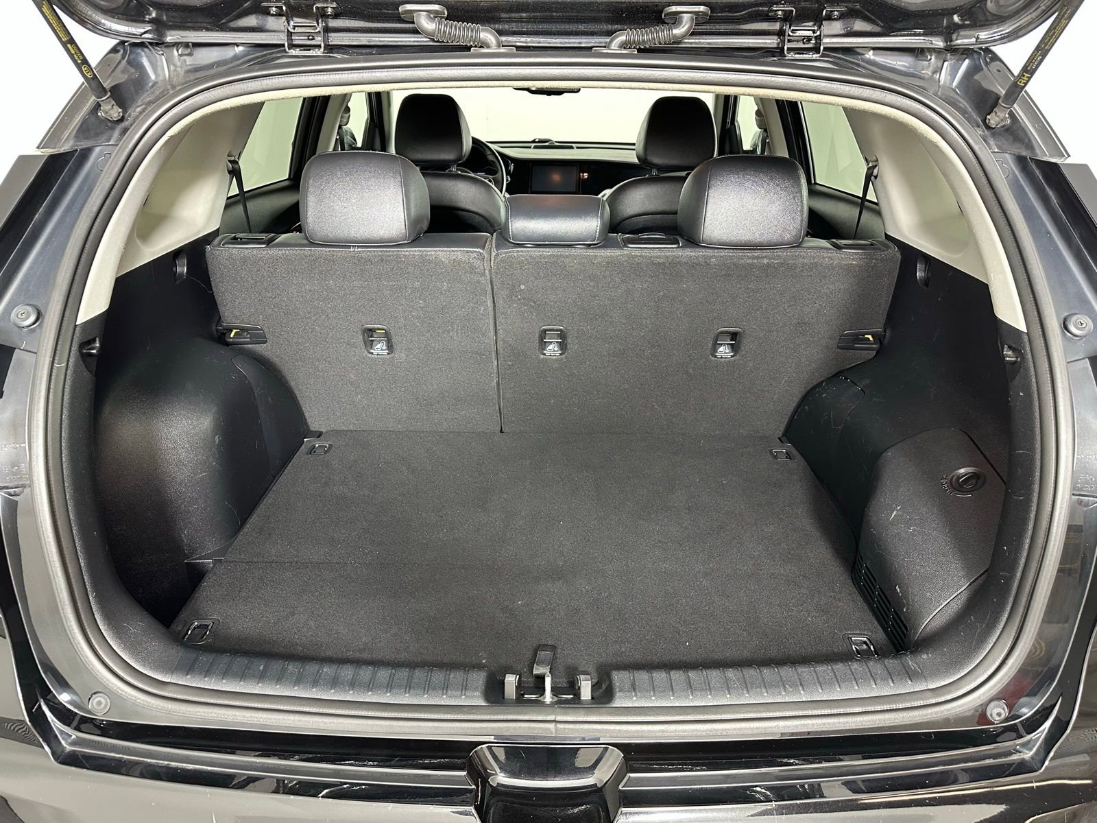 Used 2020 Kia Niro EX image 28