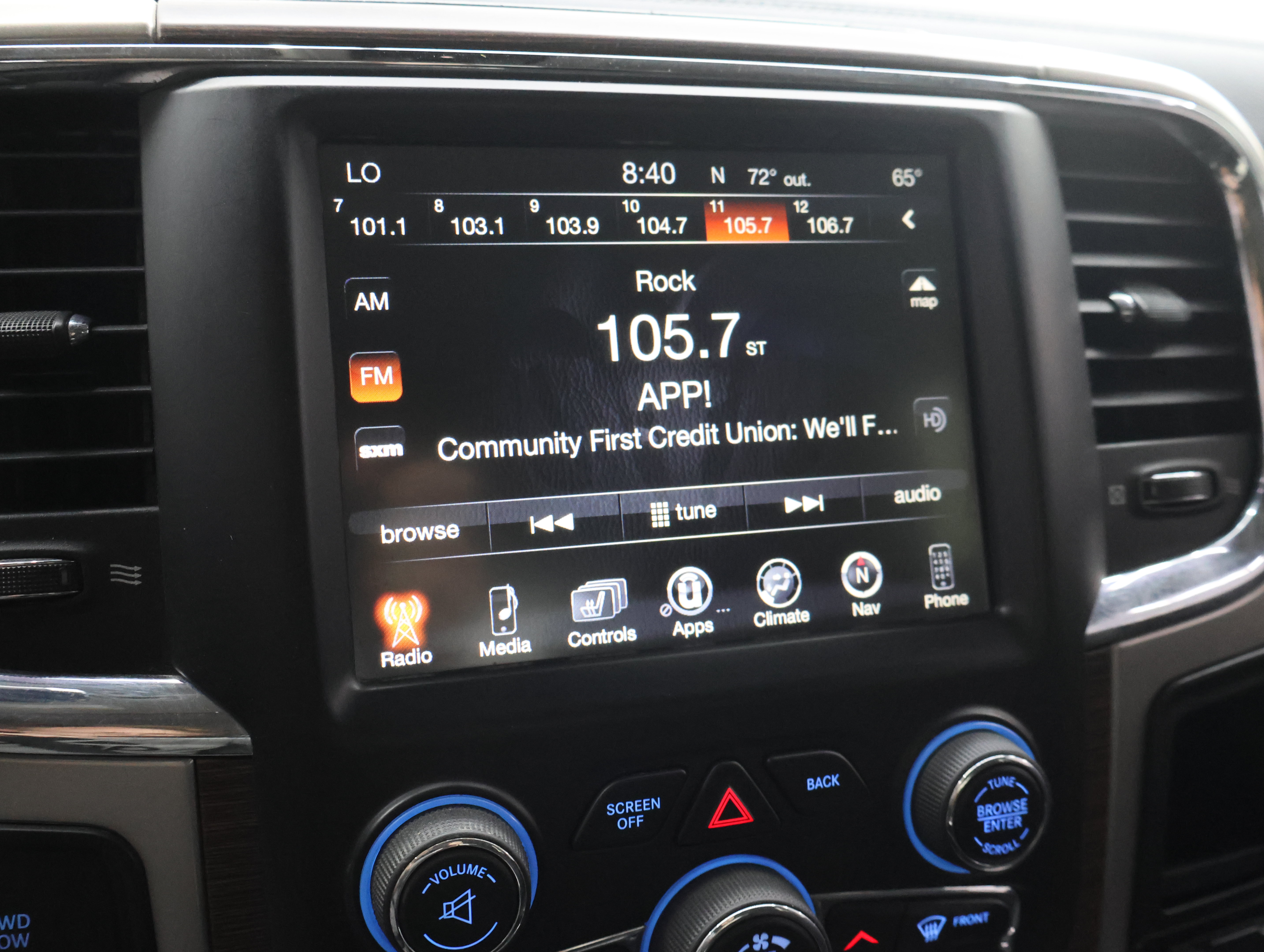 Used 2017 RAM 2500 Laramie w/ Sport Appearance Group AWD/4WD image 11