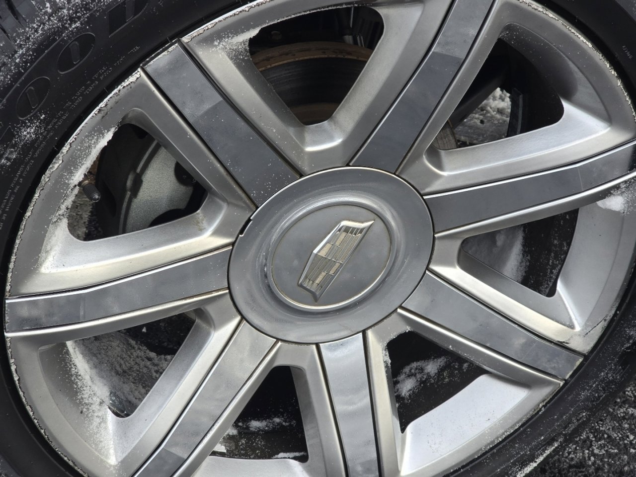 Used 2019 Cadillac Escalade Premium Luxury image 15