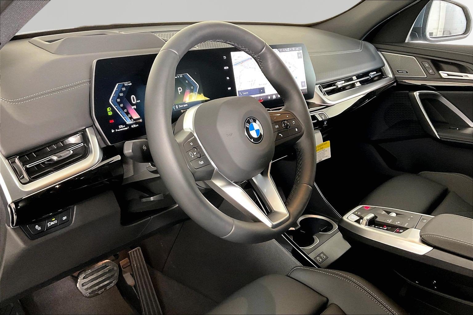 New 2026 BMW X2 xDrive28i AWD/4WD image 8