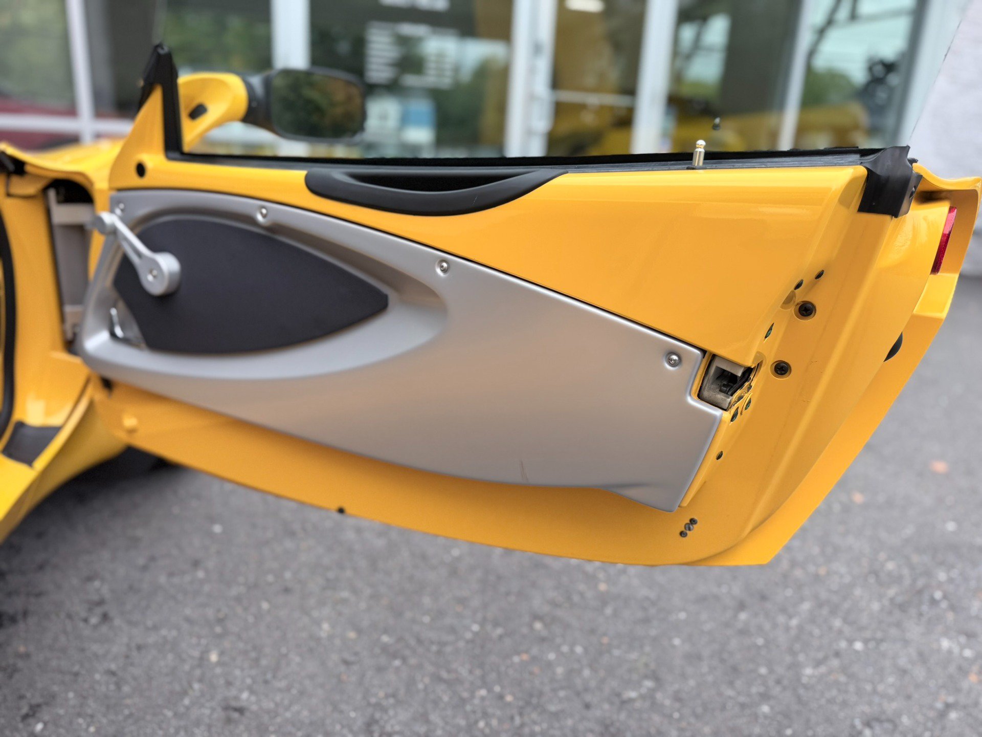 Used 2006 Lotus Elise RWD image 30