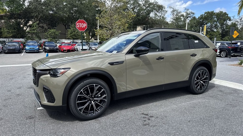 New 2025 MAZDA CX-70 Plug-In Hybrid w/ Premium Pkg image 11