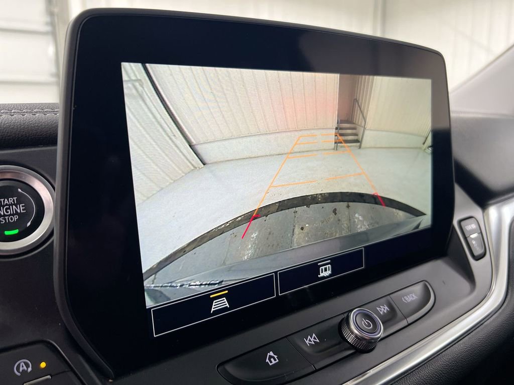 Used 2025 Chevrolet Blazer LT image 15