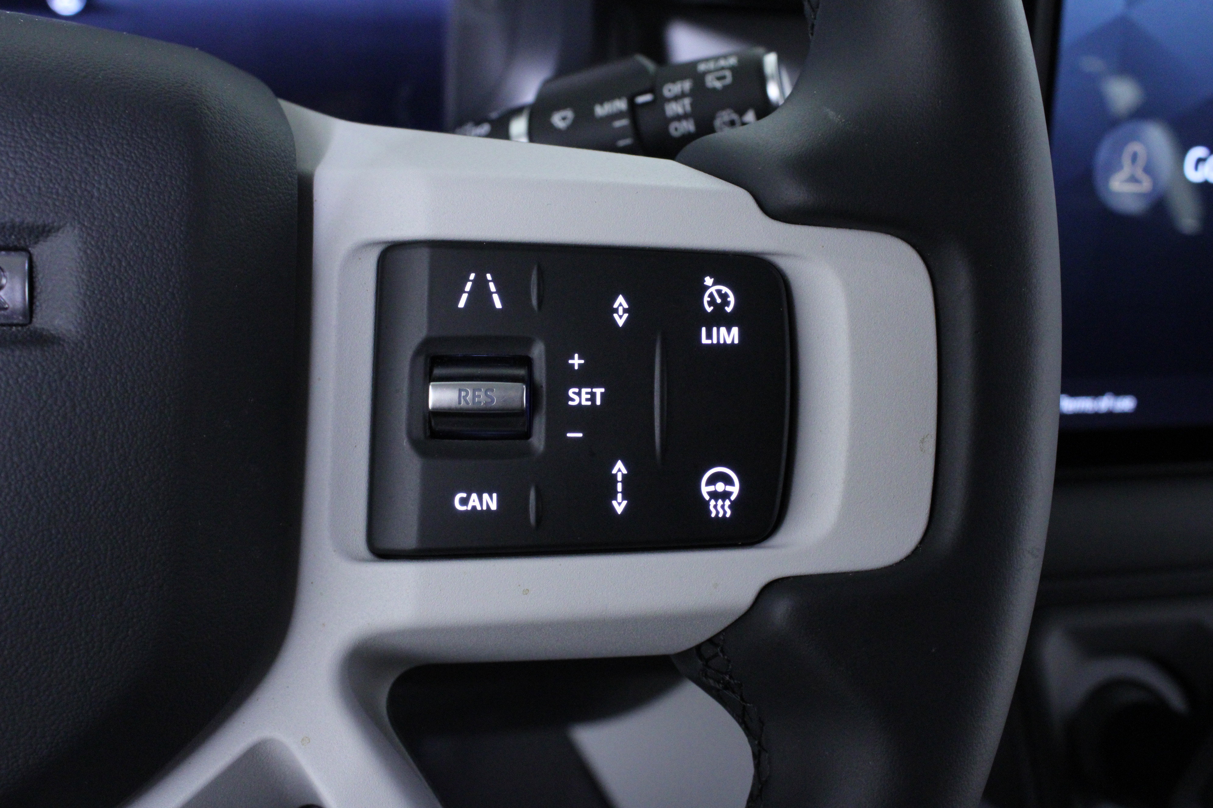 Used 2025 Land Rover Defender 110 S AWD/4WD image 21