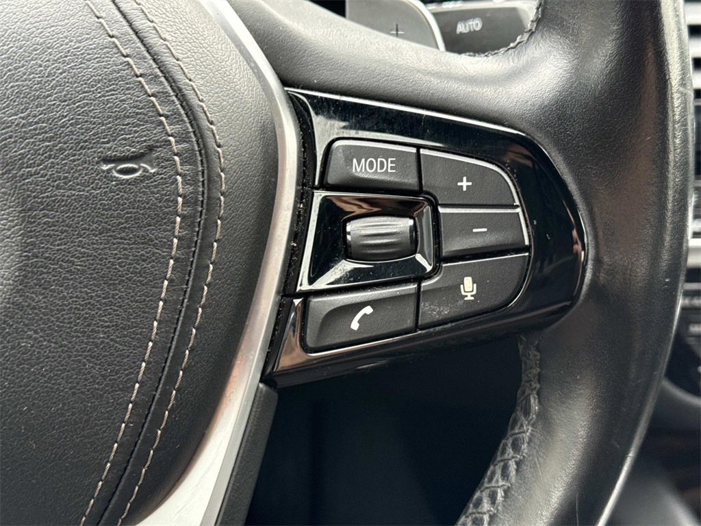 Used 2018 BMW 530i xDrive image 26