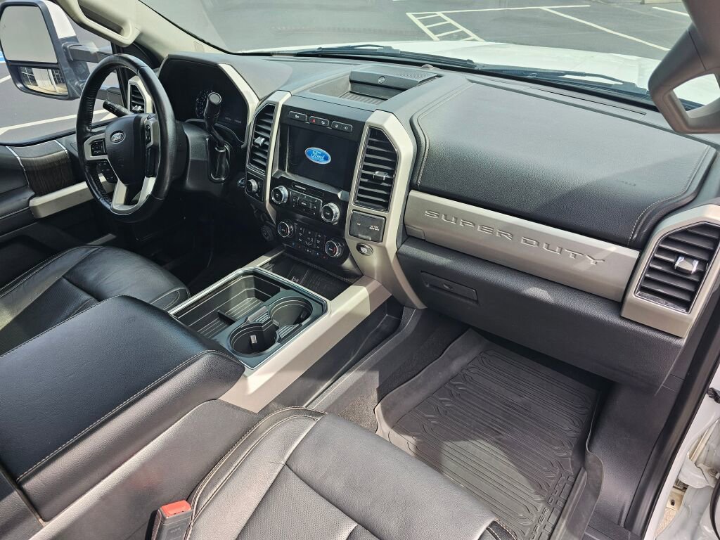 Used 2020 Ford F250 Lariat w/ Lariat Ultimate Package AWD/4WD image 12