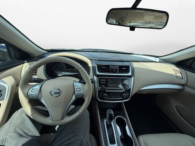 Used 2018 Nissan Altima 2.5 SV FWD image 10