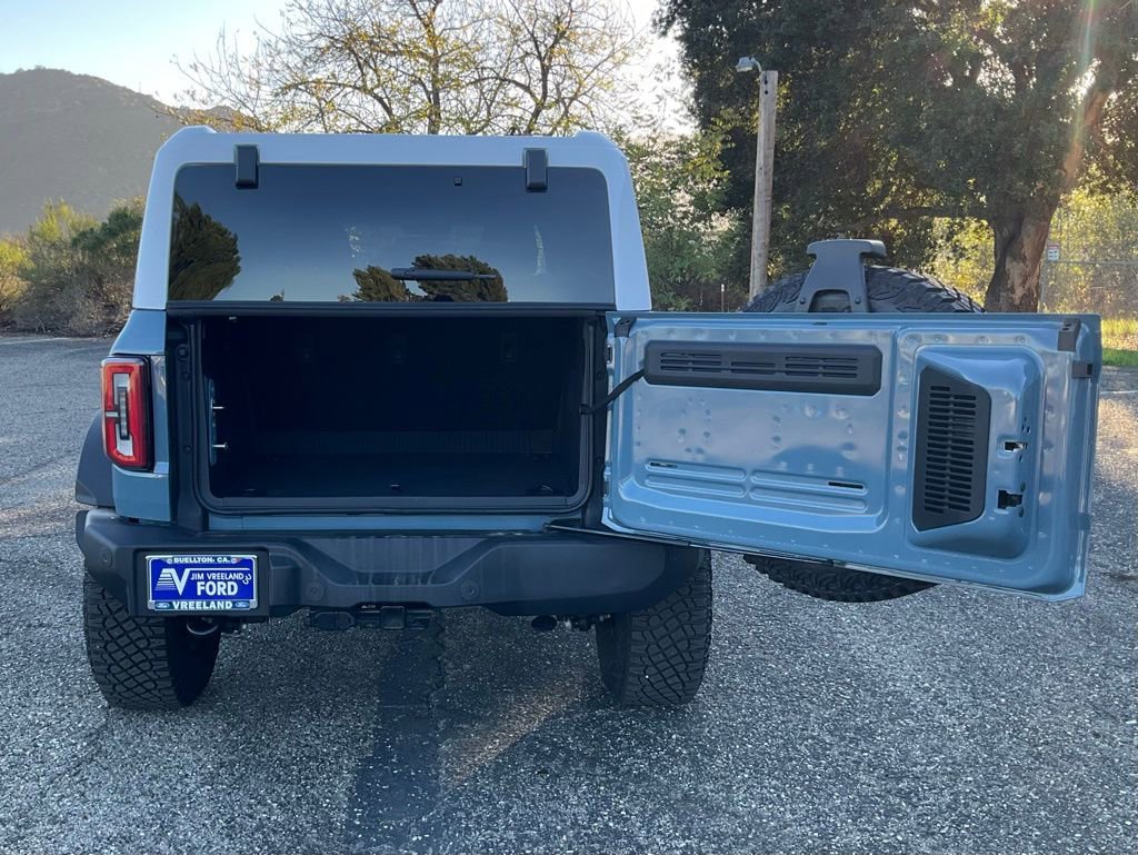 Certified 2023 Ford Bronco Wildtrak AWD/4WD image 16