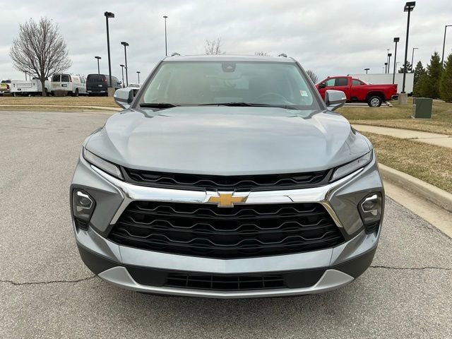 Used 2023 Chevrolet Blazer LT image 9