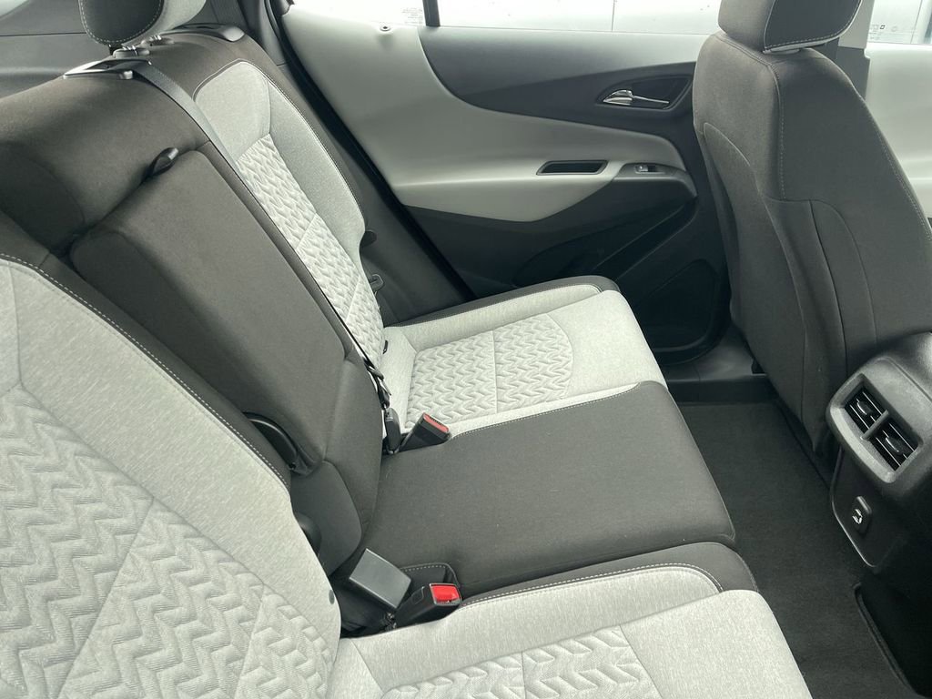Used 2024 Chevrolet Equinox LS image 9