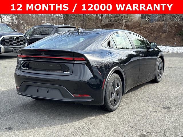 Used 2024 Toyota Prius LE image 2