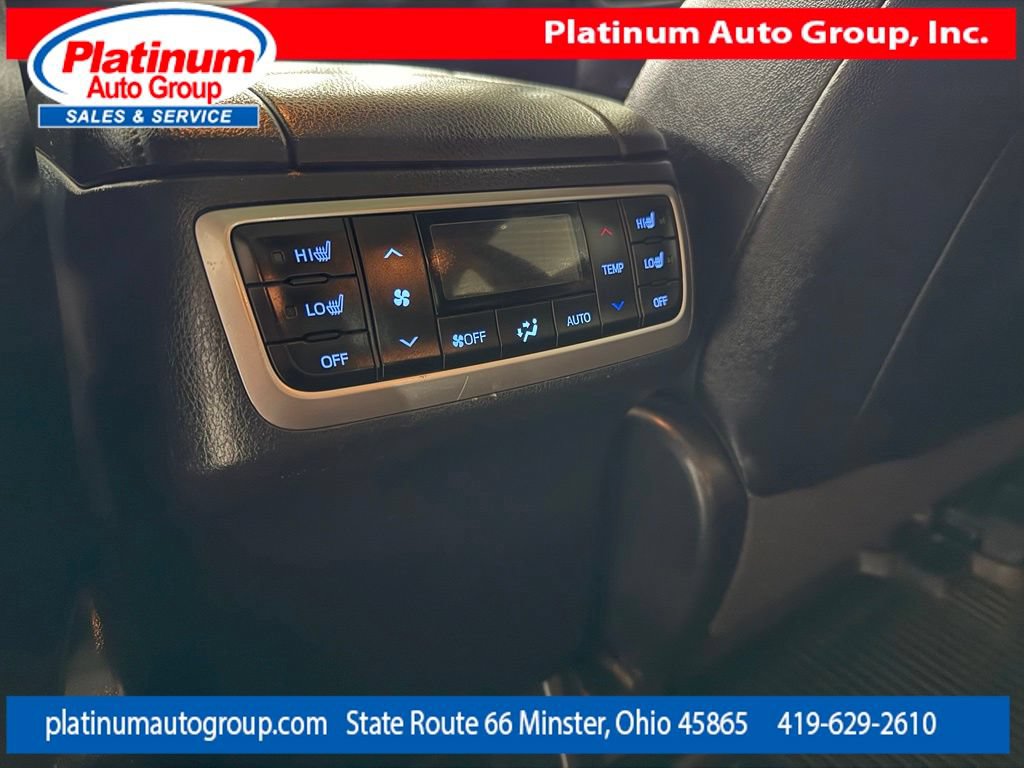 Used 2019 Toyota Highlander Limited Platinum AWD/4WD image 30