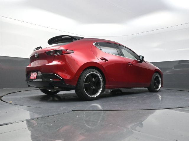 Used 2021 MAZDA MAZDA3 Hatchback w/Premium Plus Pkg AWD/4WD image 37
